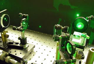 Illustration for article titled Revolutionary laser technologies that could become tractor beams